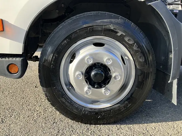 日野 デュトロ 2RG-XZU722M(2WD)の写真20