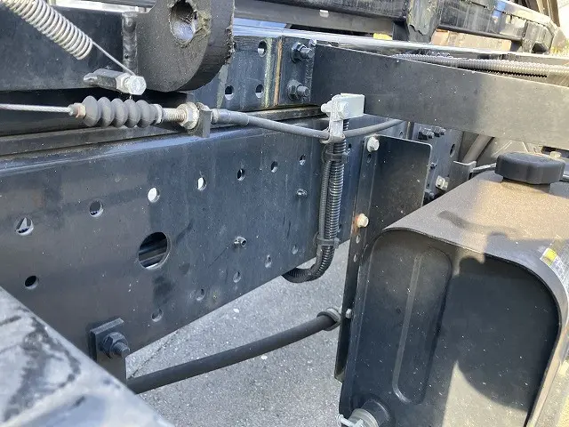 日野 デュトロ 2RG-XZU722M(2WD)の写真30