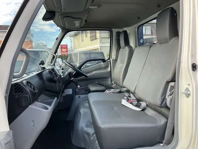 日野 デュトロ 2RG-XZU722M(2WD)の写真44
