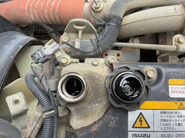 いすゞ フォワード TKG-FRR90S1(2WD)の写真25