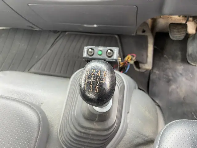 いすゞ フォワード TKG-FRR90S1(2WD)の写真43