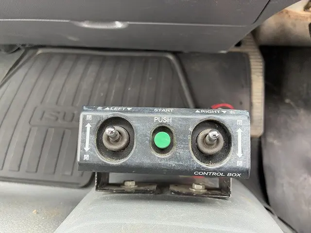 いすゞ フォワード TKG-FRR90S1(2WD)の写真44