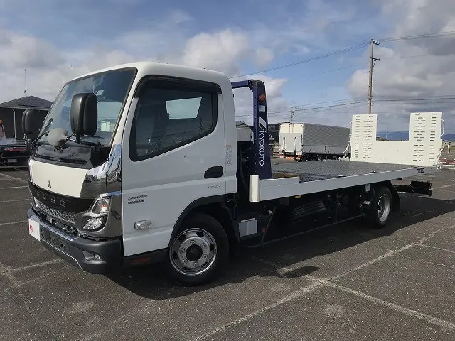 三菱 キャンター 2PG-FEB80(2WD)の写真9