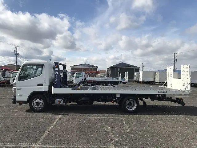 三菱 キャンター 2PG-FEB80(2WD)の写真11