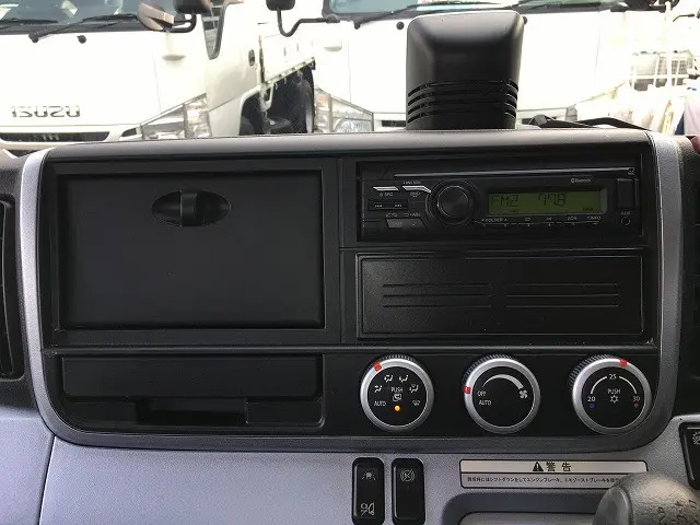 三菱 キャンター 2PG-FEB80(2WD)の写真44