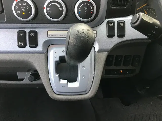 三菱 キャンター 2PG-FEB80(2WD)の写真45