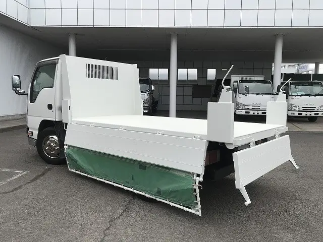 いすゞ エルフ SKG-NJR85AD(2WD)の写真19