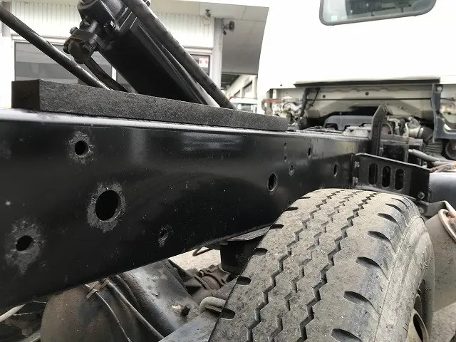 いすゞ エルフ SKG-NJR85AD(2WD)の写真45