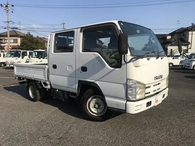 いすゞ エルフ BKG-NHR85A(2WD)の写真3
