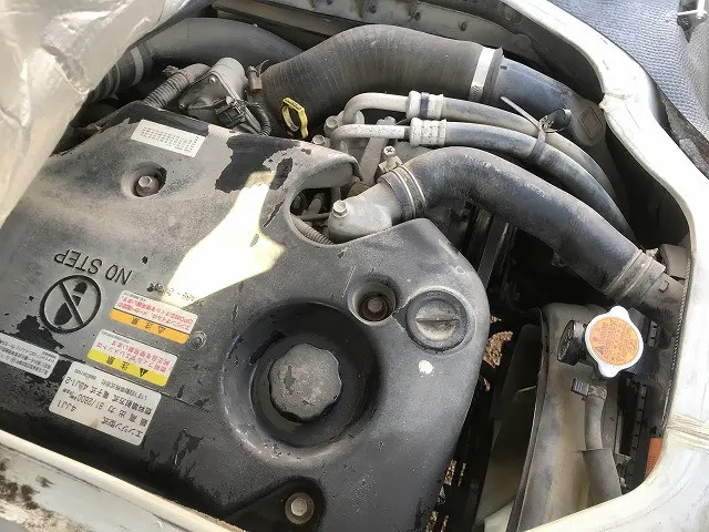 いすゞ エルフ BKG-NHR85A(2WD)の写真20