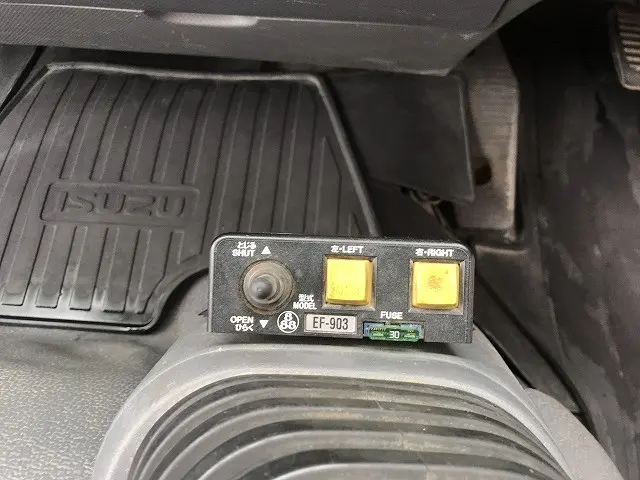 いすゞ フォワード TKG-FRR90S1(2WD)の写真33