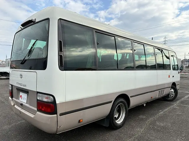 トヨタ コースター PDG-XZB50(2WD)の写真8