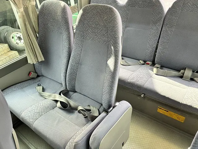 トヨタ コースター PDG-XZB50(2WD)の写真42