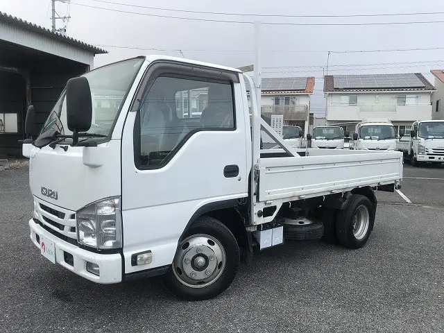 いすゞ エルフ TRG-NKR85A(2WD)の写真1