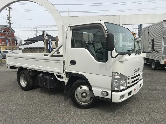 いすゞ エルフ TRG-NKR85A(2WD)の写真3
