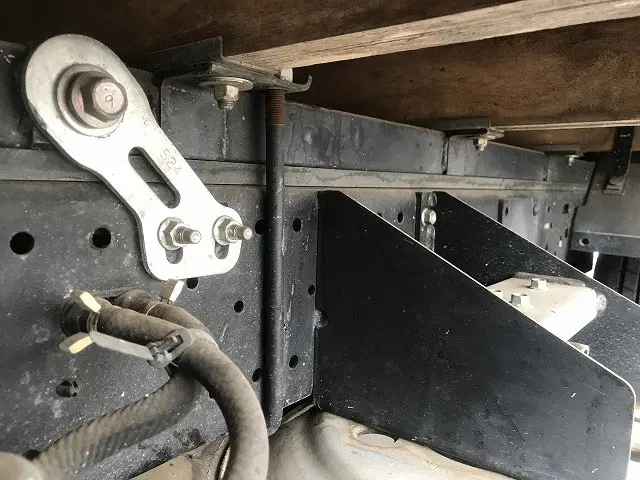 いすゞ エルフ TRG-NKR85A(2WD)の写真35