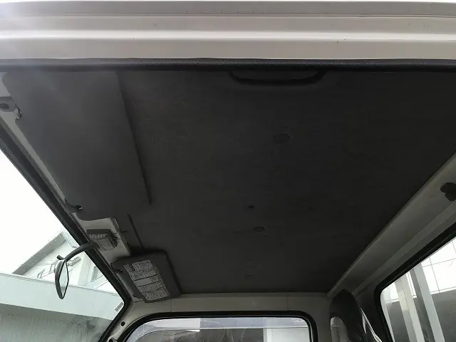 いすゞ エルフ TRG-NKR85A(2WD)の写真35