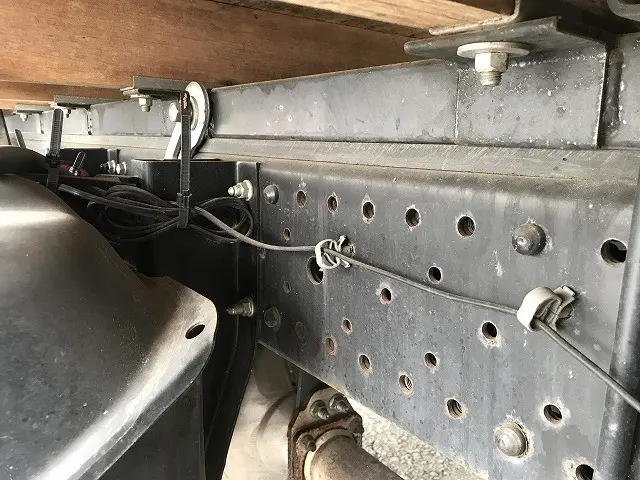 いすゞ エルフ TRG-NKR85A(2WD)の写真38