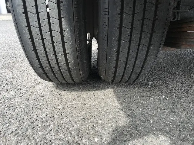 いすゞ エルフ TRG-NKR85A(2WD)の写真47