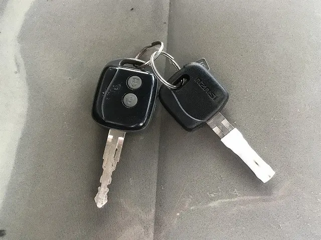 いすゞ エルフ TRG-NKR85A(2WD)の写真49