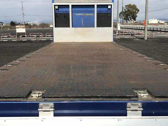 三菱 ファイター 2KG-FK62FY(2WD)の写真16