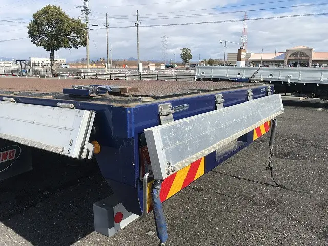 三菱 ファイター 2KG-FK62FY(2WD)の写真17