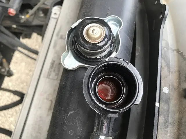 三菱 ファイター 2KG-FK62FY(2WD)の写真23