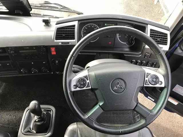 三菱 ファイター 2KG-FK62FY(2WD)の写真25