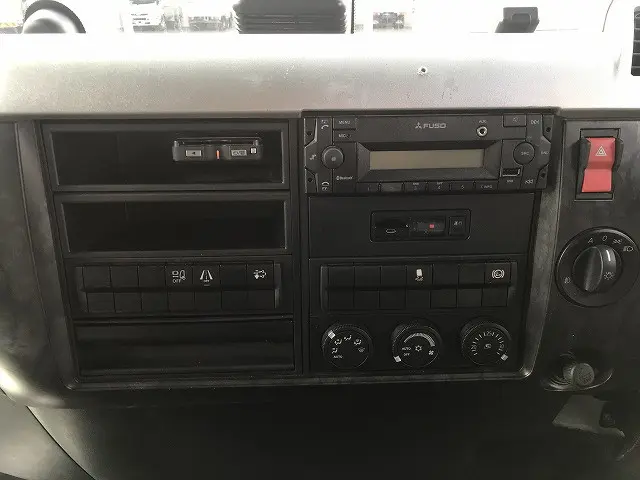 三菱 ファイター 2KG-FK62FY(2WD)の写真28