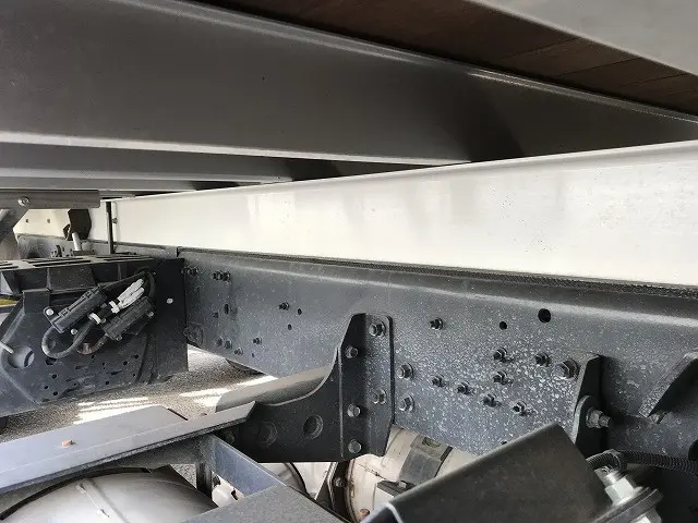 三菱 ファイター 2KG-FK62FY(2WD)の写真37