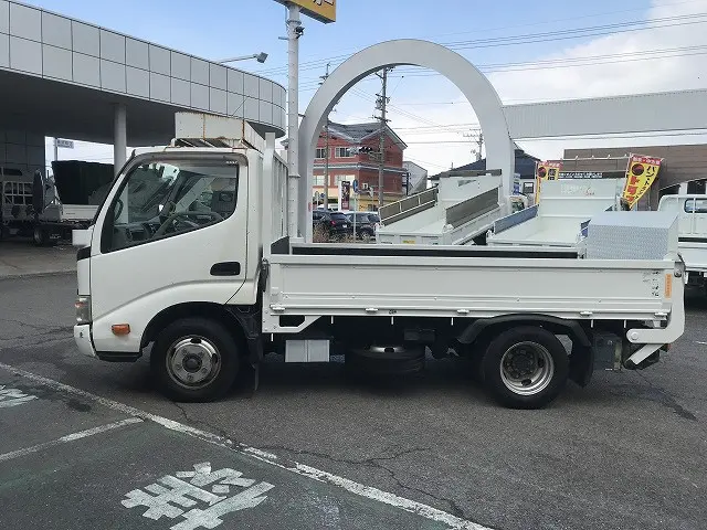 日野 デュトロ BKG-XZU508M(2WD)の写真7