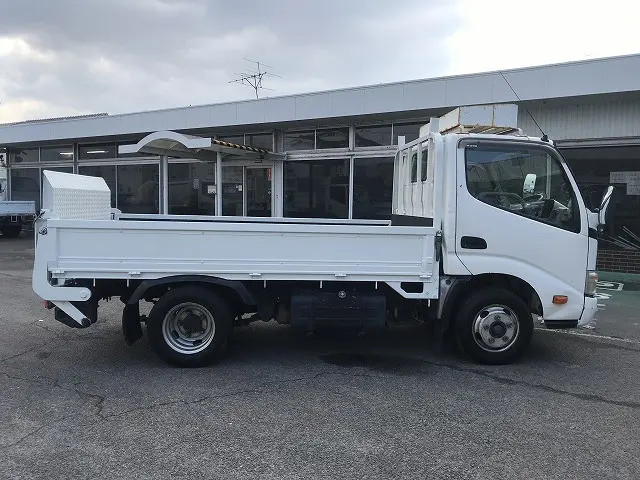 日野 デュトロ BKG-XZU508M(2WD)の写真8