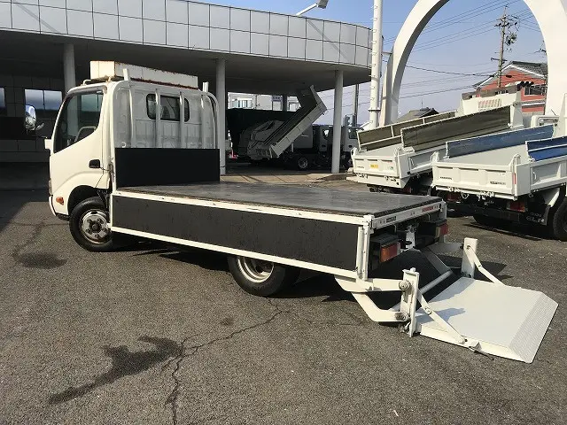 日野 デュトロ BKG-XZU508M(2WD)の写真11