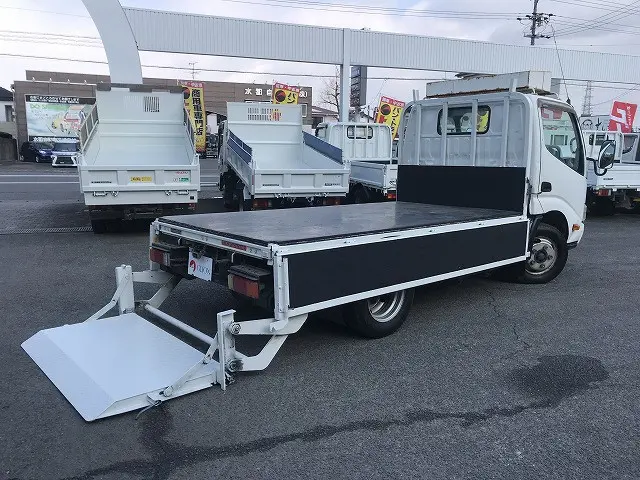 日野 デュトロ BKG-XZU508M(2WD)の写真13