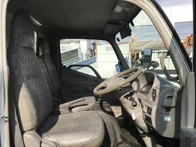 日野 デュトロ BKG-XZU508M(2WD)の写真47