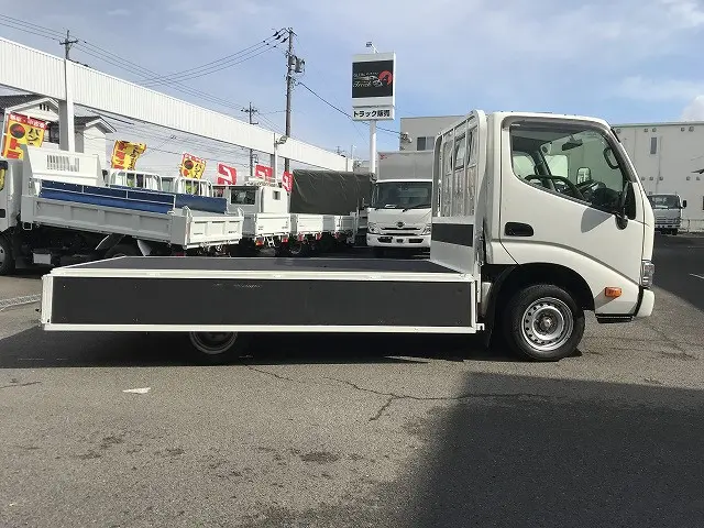 トヨタ ダイナ ABF-TRY230(2WD)の写真12