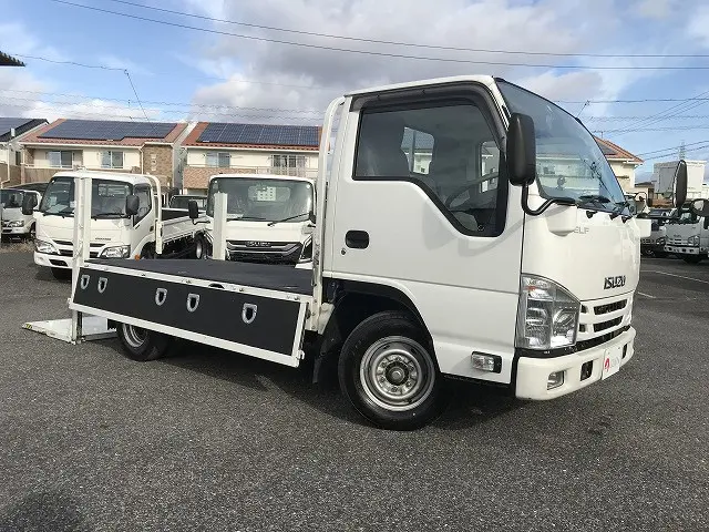 いすゞ エルフ TRG-NJR85A(2WD)の写真11