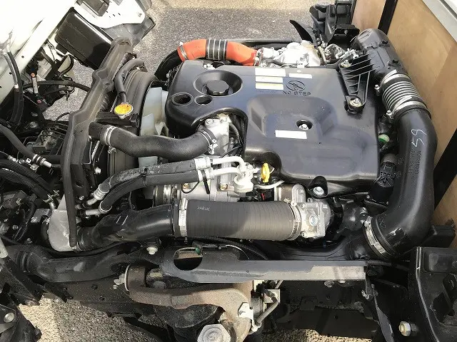 いすゞ エルフ TRG-NJR85A(2WD)の写真24