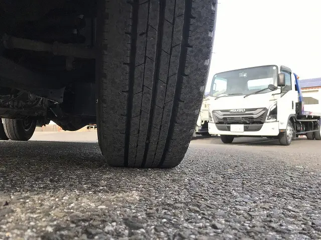 いすゞ エルフ TRG-NJR85A(2WD)の写真36