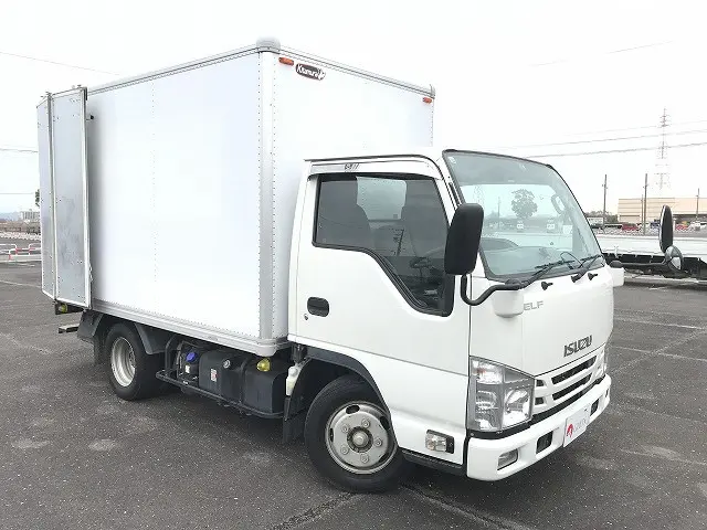 いすゞ エルフ 2RG-NHR88AN(2WD)の写真10
