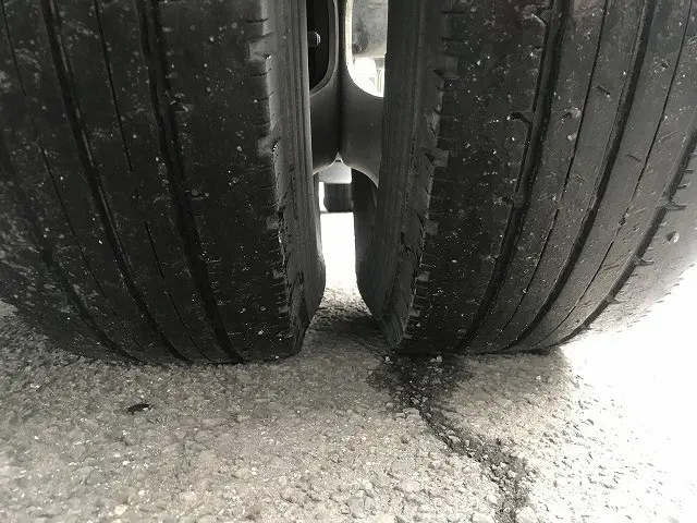 いすゞ エルフ 2RG-NHR88AN(2WD)の写真38