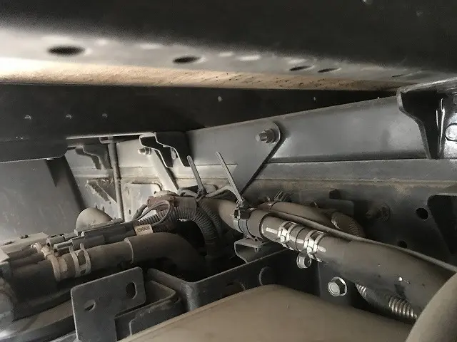 いすゞ エルフ 2RG-NHR88AN(2WD)の写真39