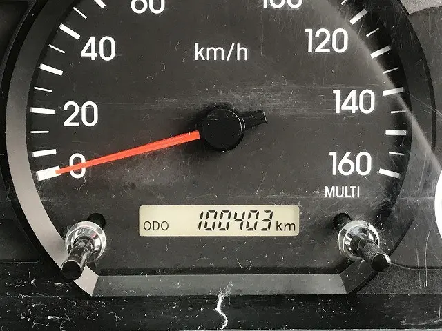 いすゞ エルフ 2RG-NHR88AN(2WD)の写真50