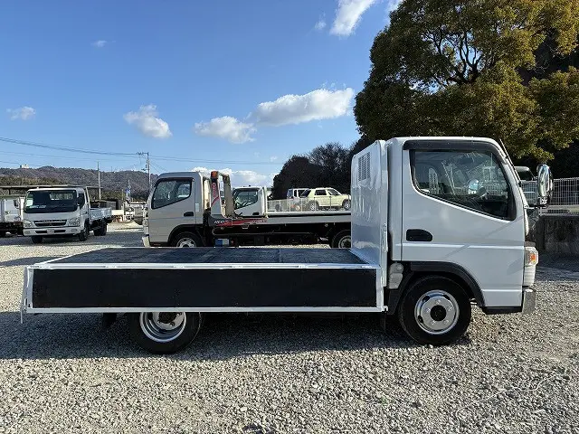 三菱 キャンター 2RG-FBA20(2WD)の写真12