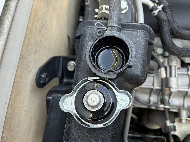 三菱 キャンター 2RG-FBA20(2WD)の写真25