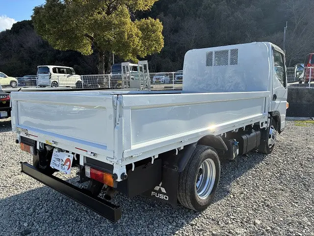 三菱 キャンター 2RG-FBA20(2WD)の写真30