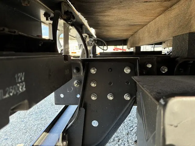 三菱 キャンター 2RG-FBA20(2WD)の写真41