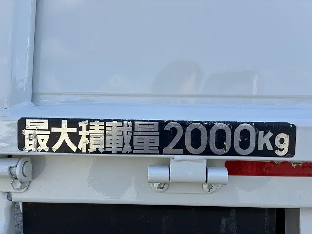 三菱 キャンター 2RG-FBA20(2WD)の写真43