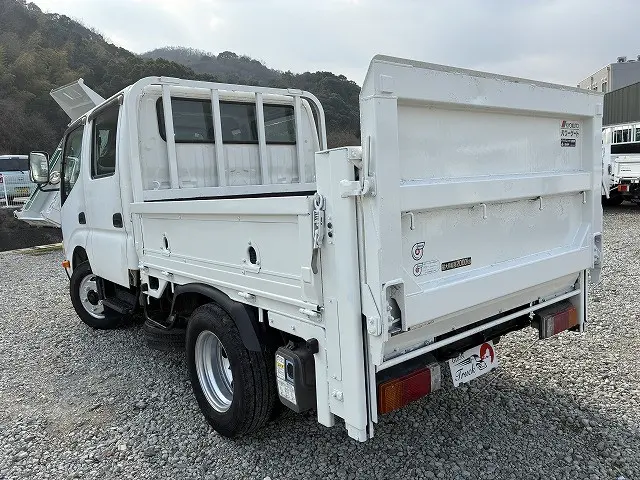 日野 デュトロ ABG-TRU300M(2WD)の写真6