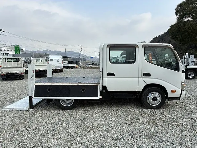 日野 デュトロ ABG-TRU300M(2WD)の写真12